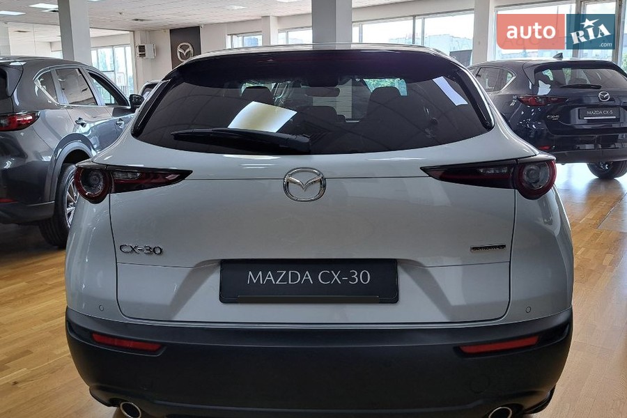 Mazda CX-30 - фото 4