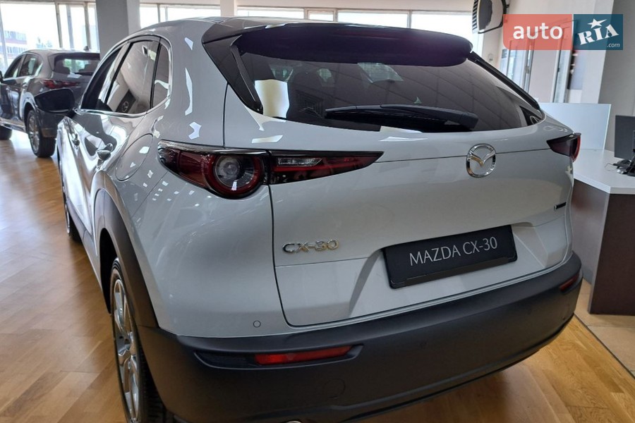 Mazda CX-30 - фото 5