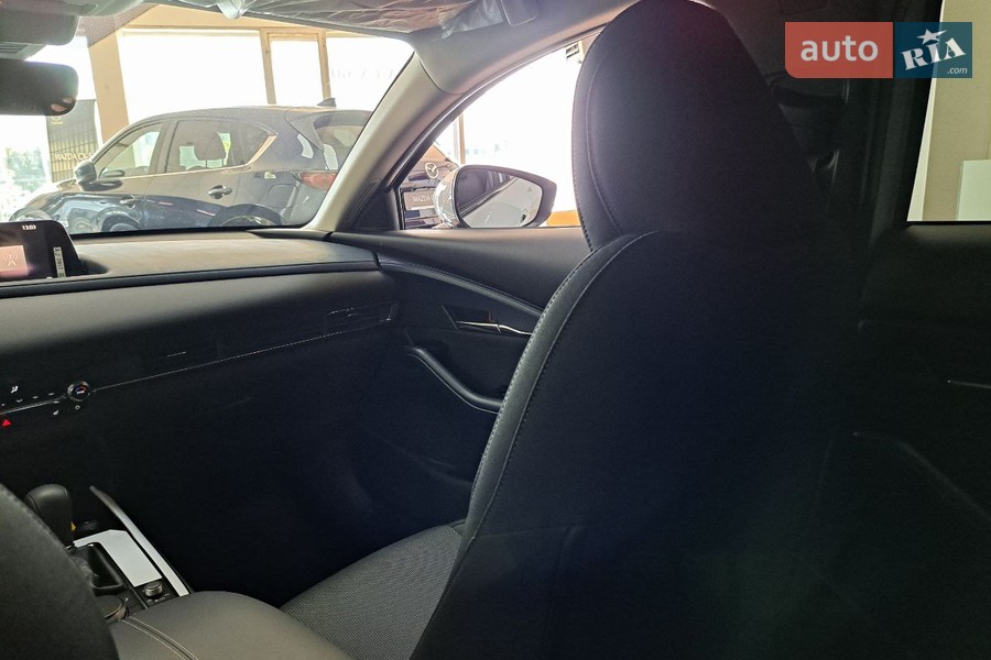 Mazda CX-30 - фото 17