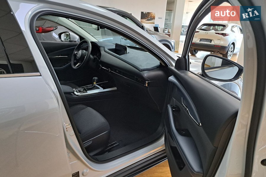 Mazda CX-30 - фото 20