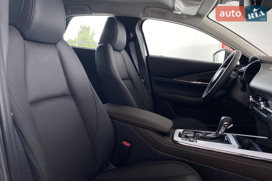 Mazda CX-30 - фото 12