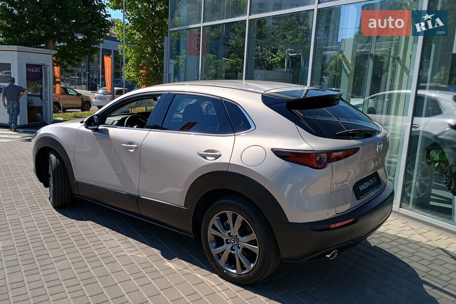 Mazda CX-30 - фото 8