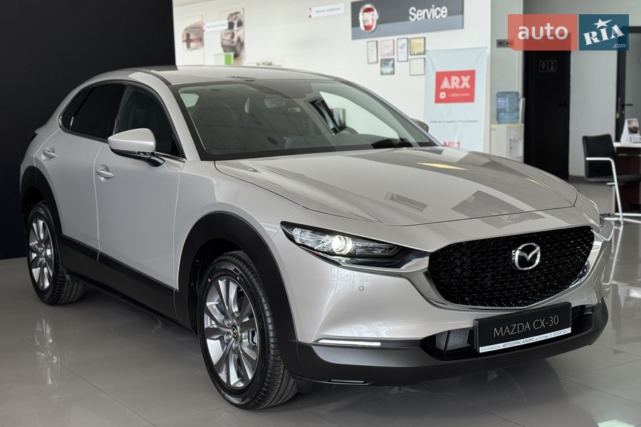 Mazda CX-30 - фото 1