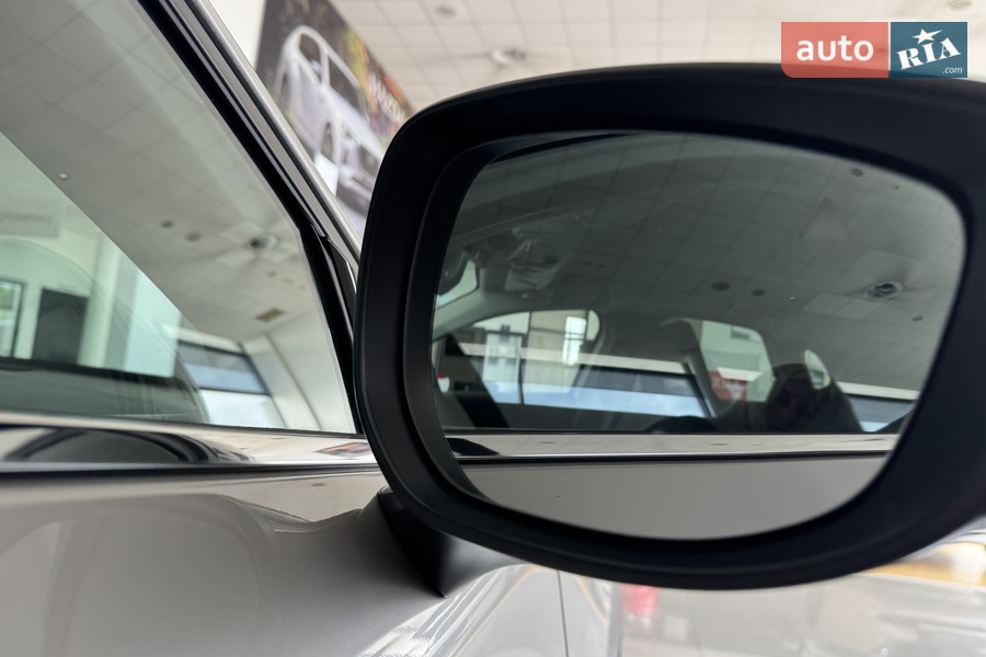 Mazda CX-30 - фото 22