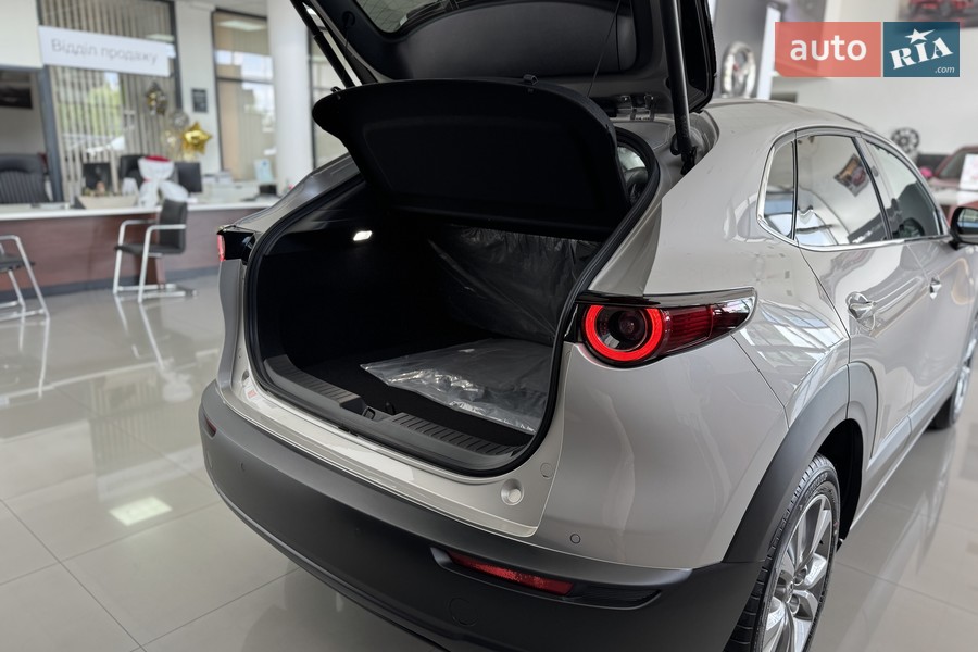 Mazda CX-30 - фото 11