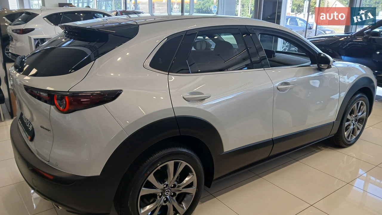 Mazda-8