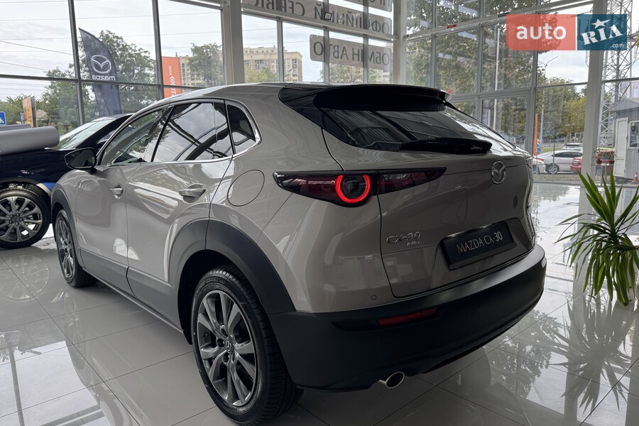Mazda CX-30 - фото 6