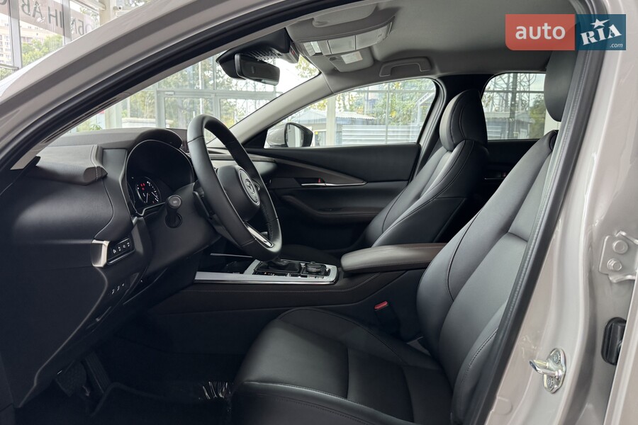Mazda CX-30 - фото 14