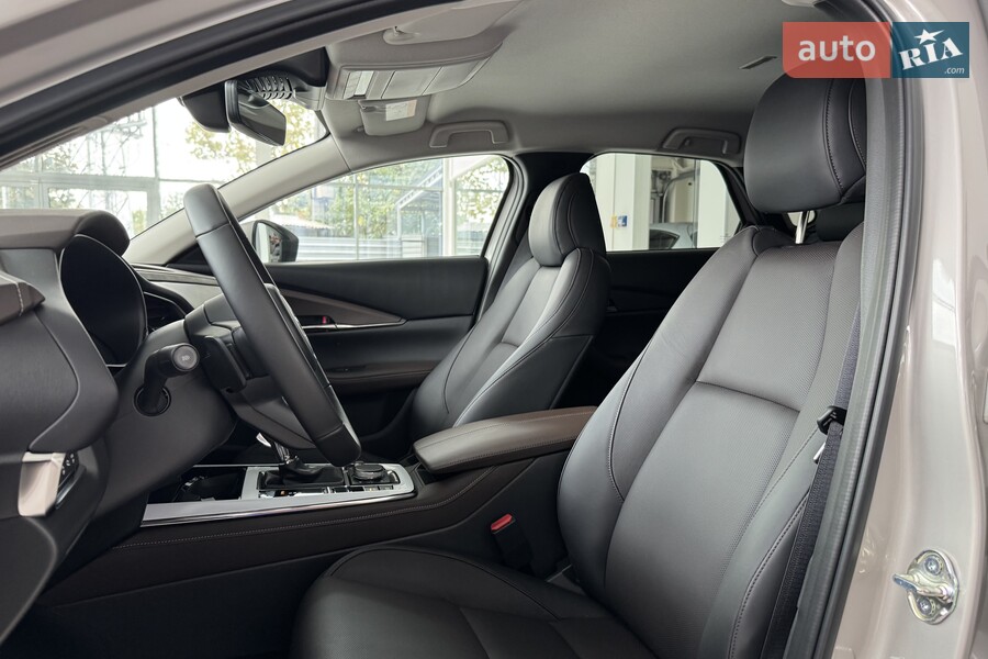 Mazda CX-30 - фото 16