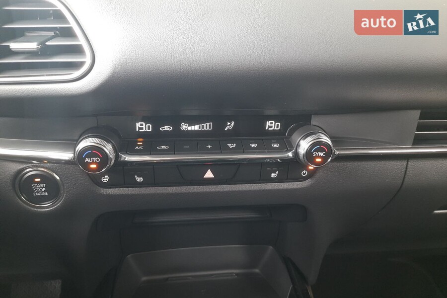 Mazda CX-30 - фото 19