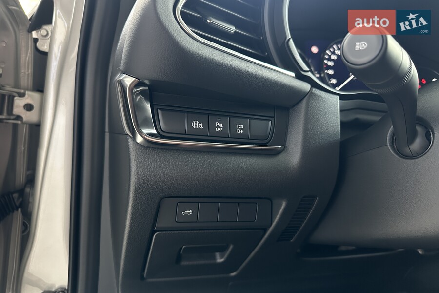 Mazda CX-30 - фото 12