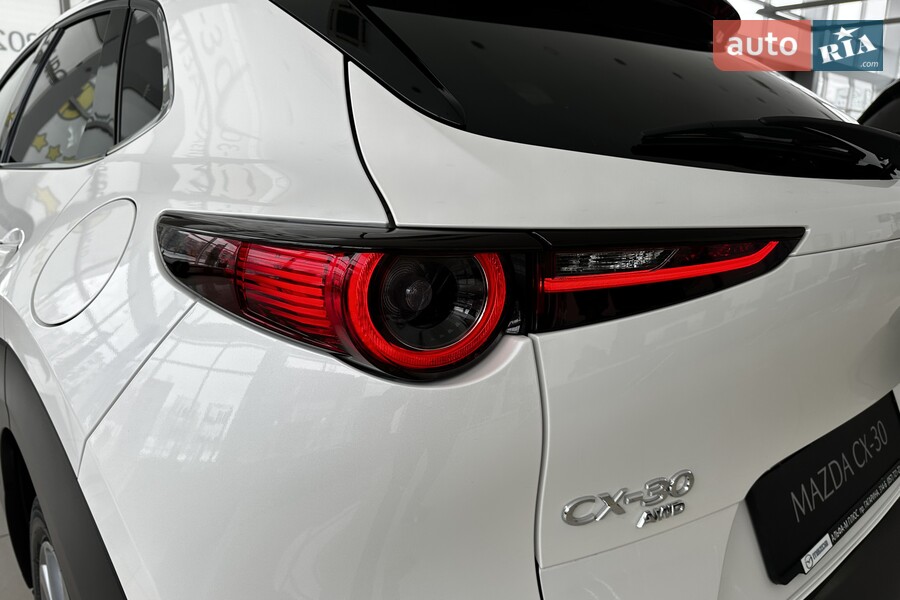 Mazda CX-30 - фото 11