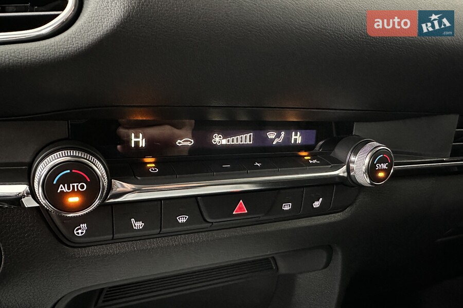 Mazda CX-30 - фото 14