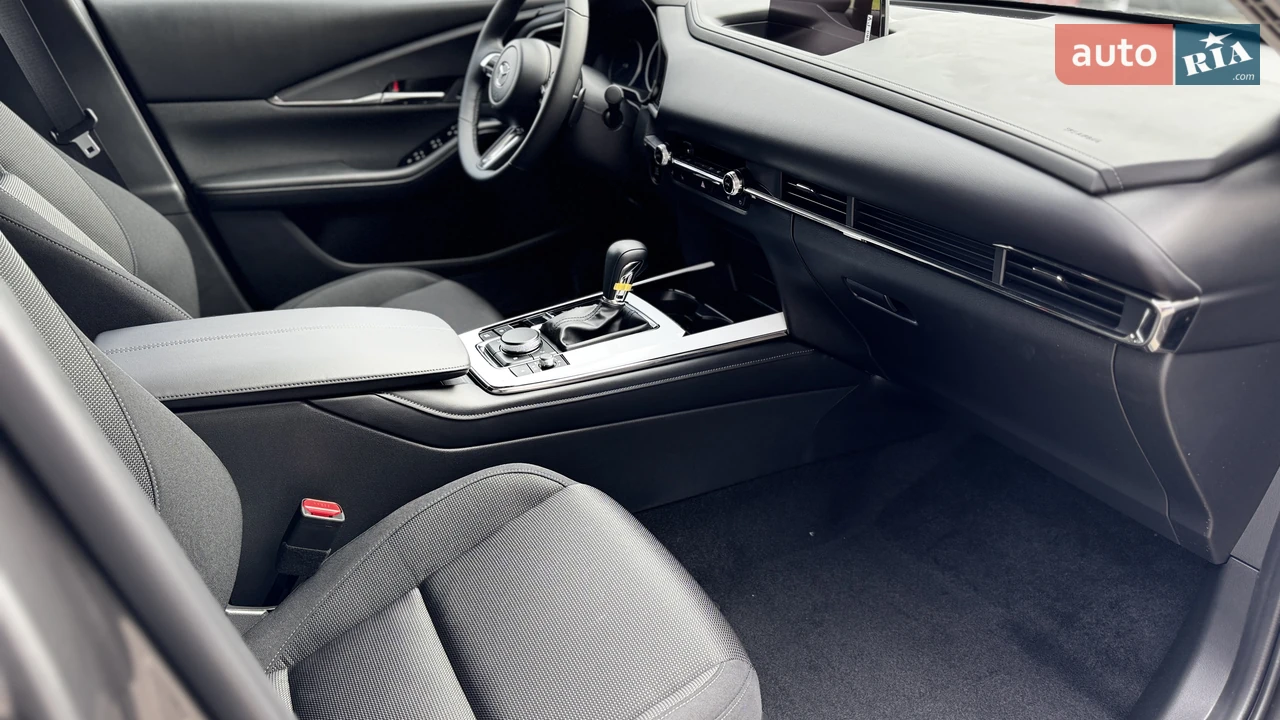 Mazda-8