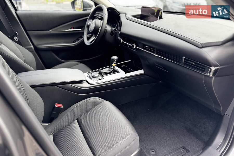 Mazda CX-30 - фото 15
