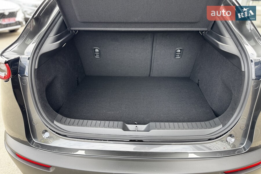 Mazda CX-30 - фото 16