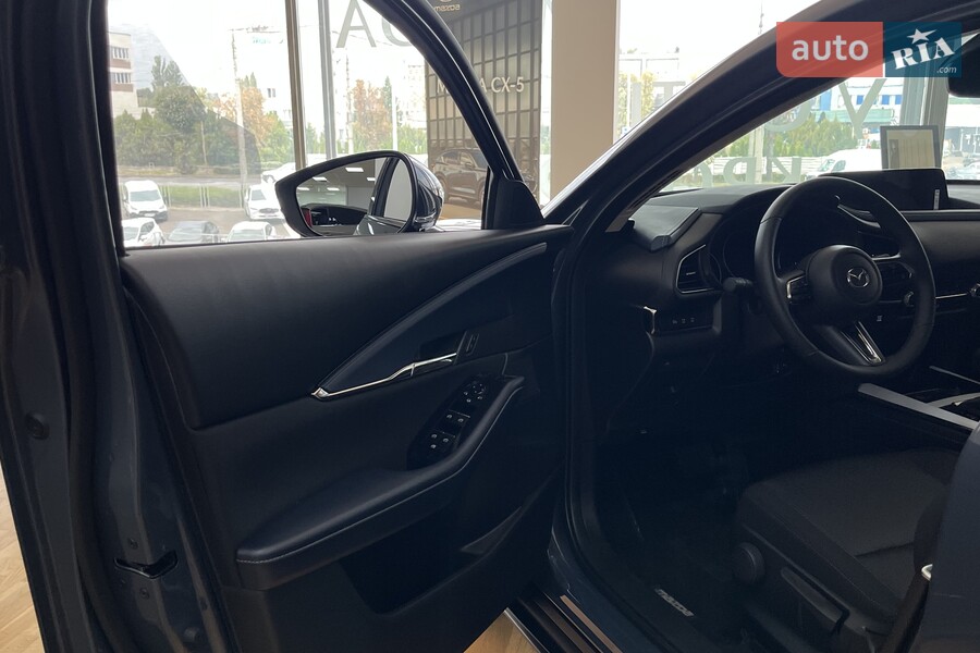 Mazda CX-30 - фото 16