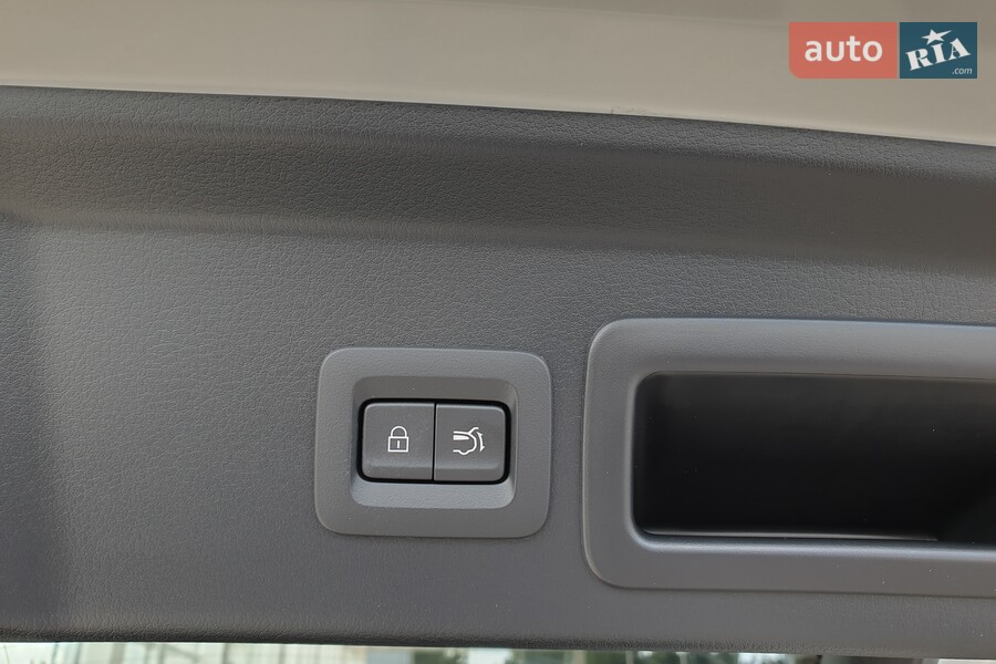 Mazda CX-30 - фото 20