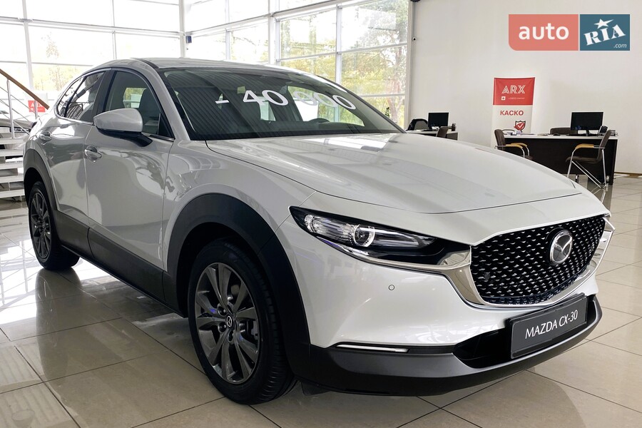 Mazda CX-30 - фото 1