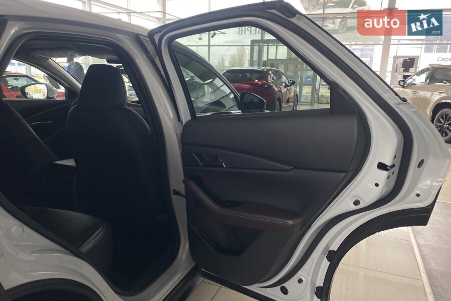 Mazda CX-30 - фото 13