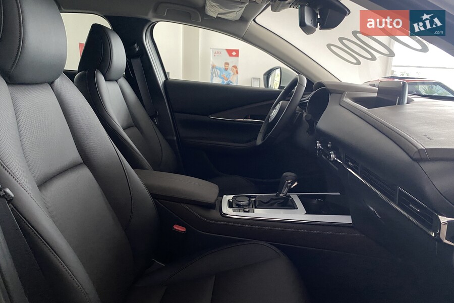 Mazda CX-30 - фото 12