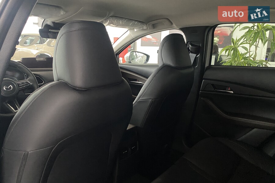 Mazda CX-30 - фото 17