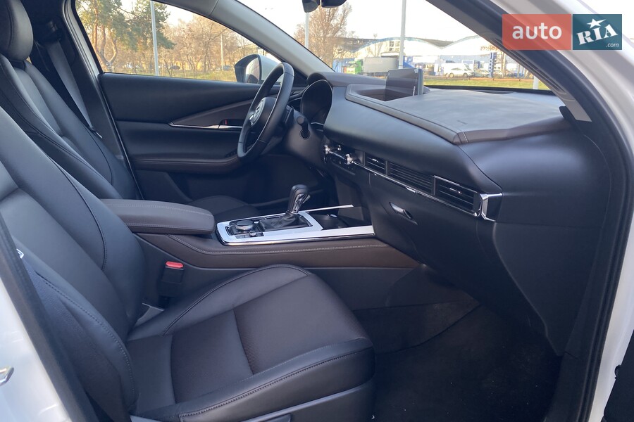 Mazda CX-30 - фото 13