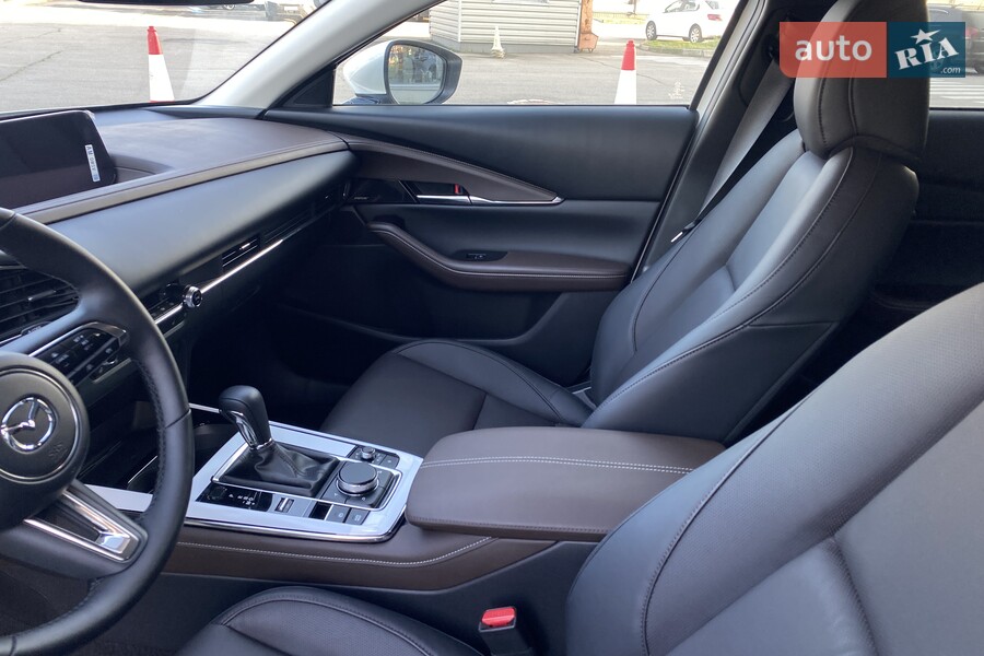 Mazda CX-30 - фото 15
