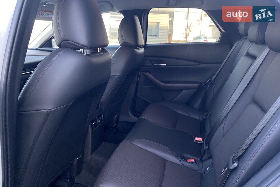 Mazda CX-30 - фото 18