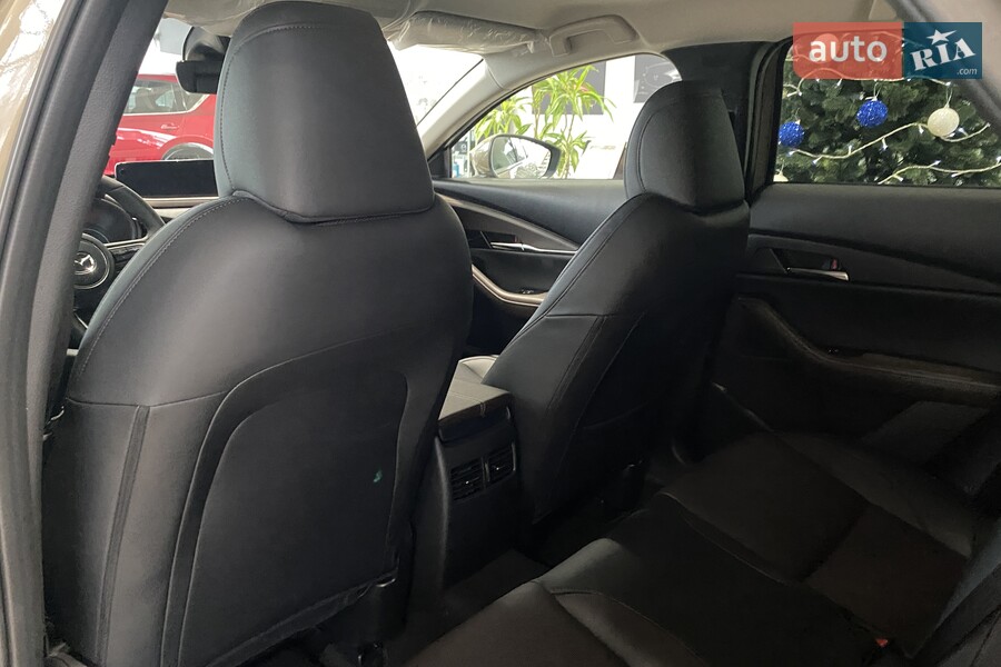 Mazda CX-30 - фото 13