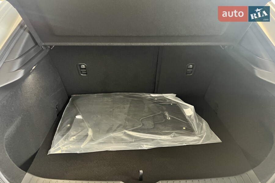 Mazda CX-30 - фото 18