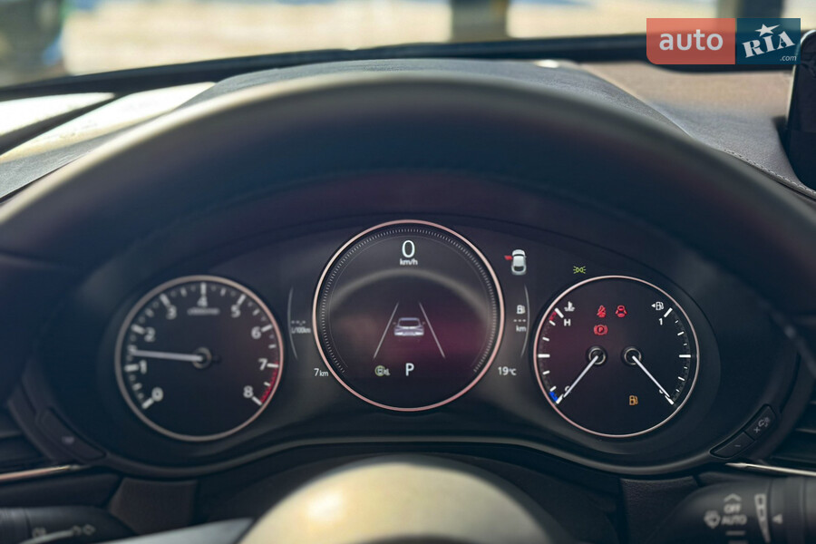 Mazda CX-30 - фото 15