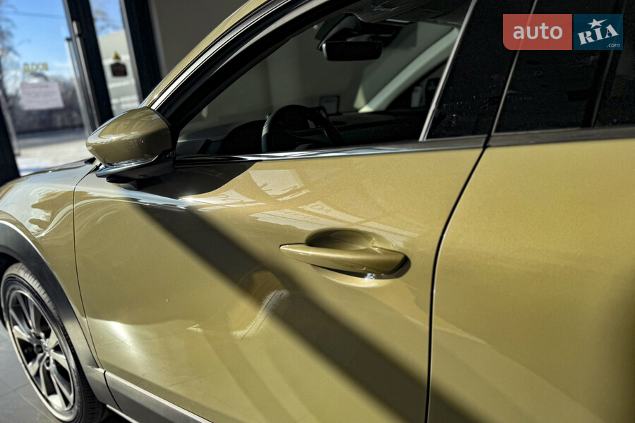 Mazda CX-30 - фото 11