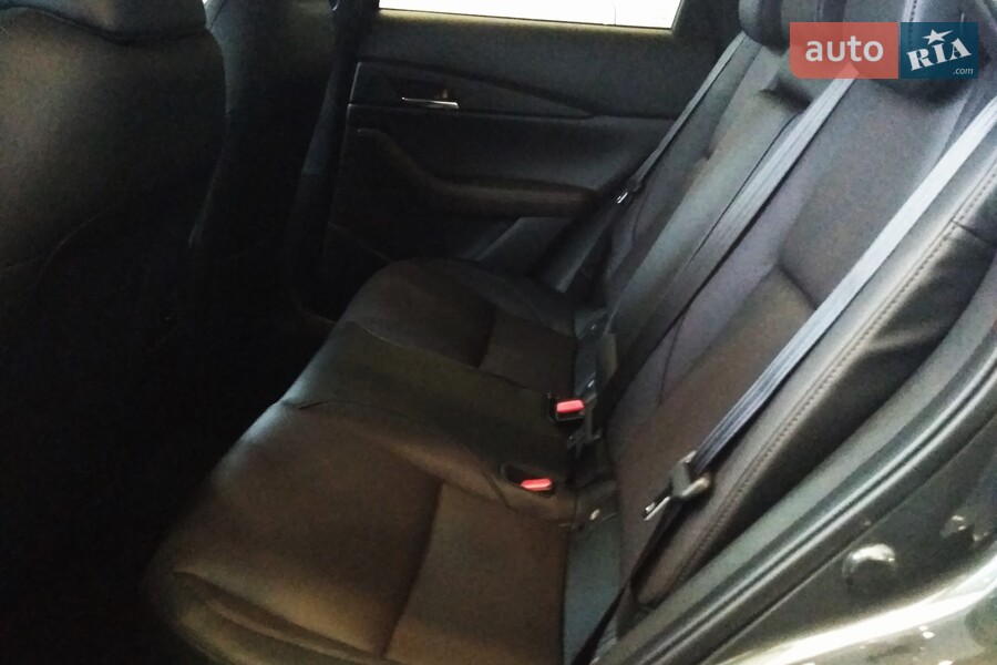 Mazda CX-30 - фото 24