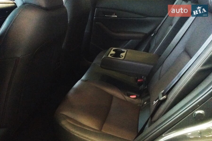 Mazda CX-30 - фото 27