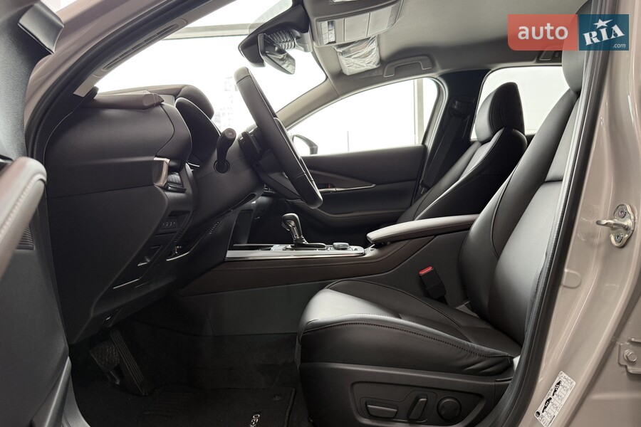 Mazda CX-30 - фото 13