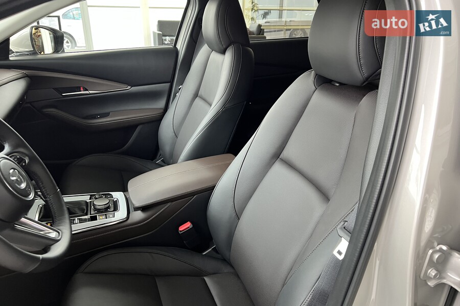 Mazda CX-30 - фото 16