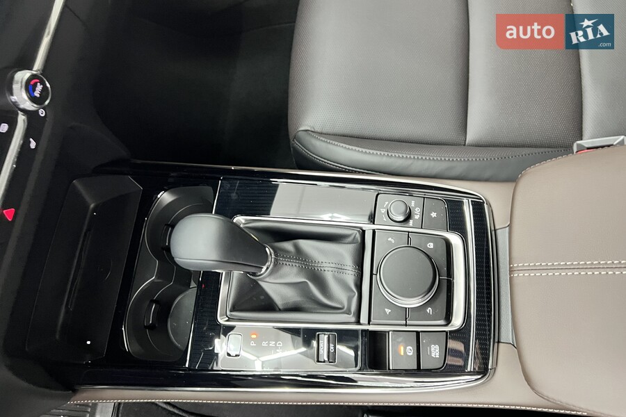 Mazda CX-30 - фото 13