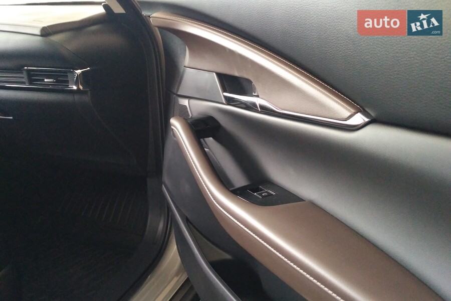 Mazda CX-30 - фото 15