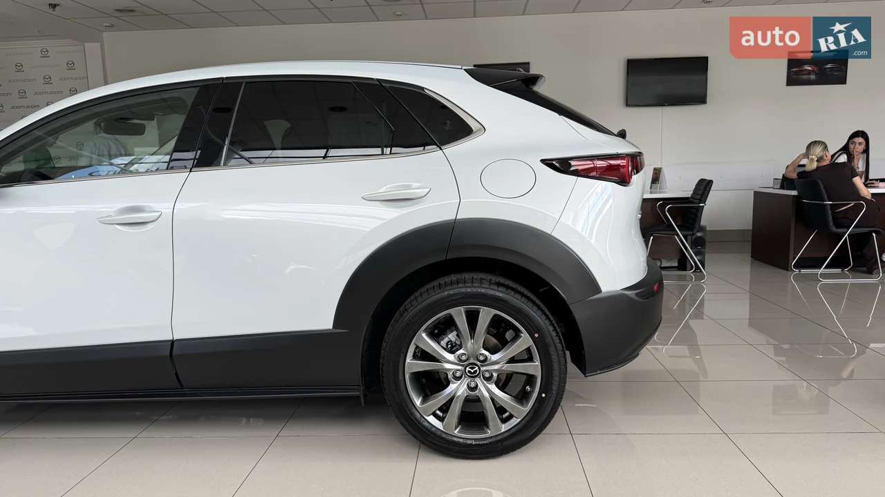 Mazda-8
