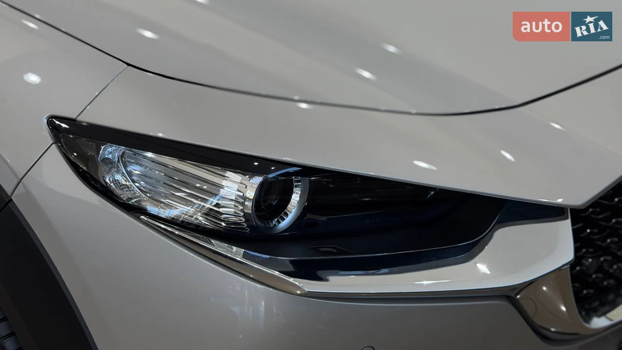 Mazda-8