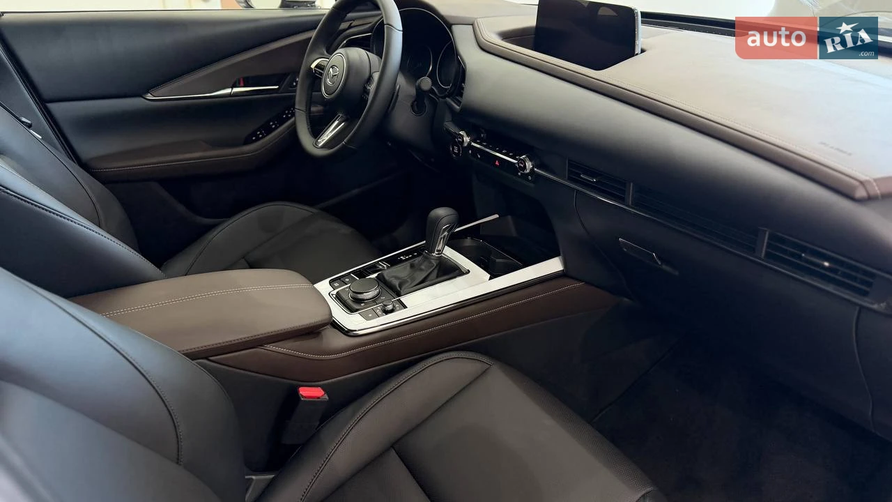 Mazda-12