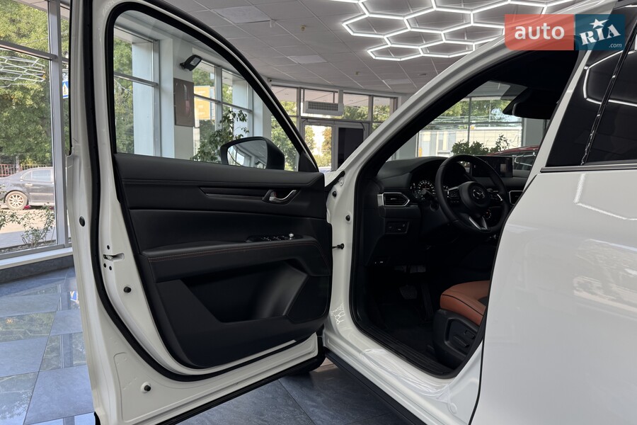 Mazda CX-5 - фото 12