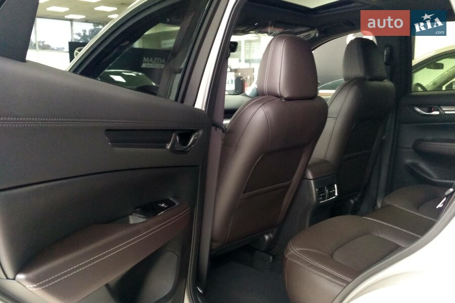 Mazda CX-5 - фото 12