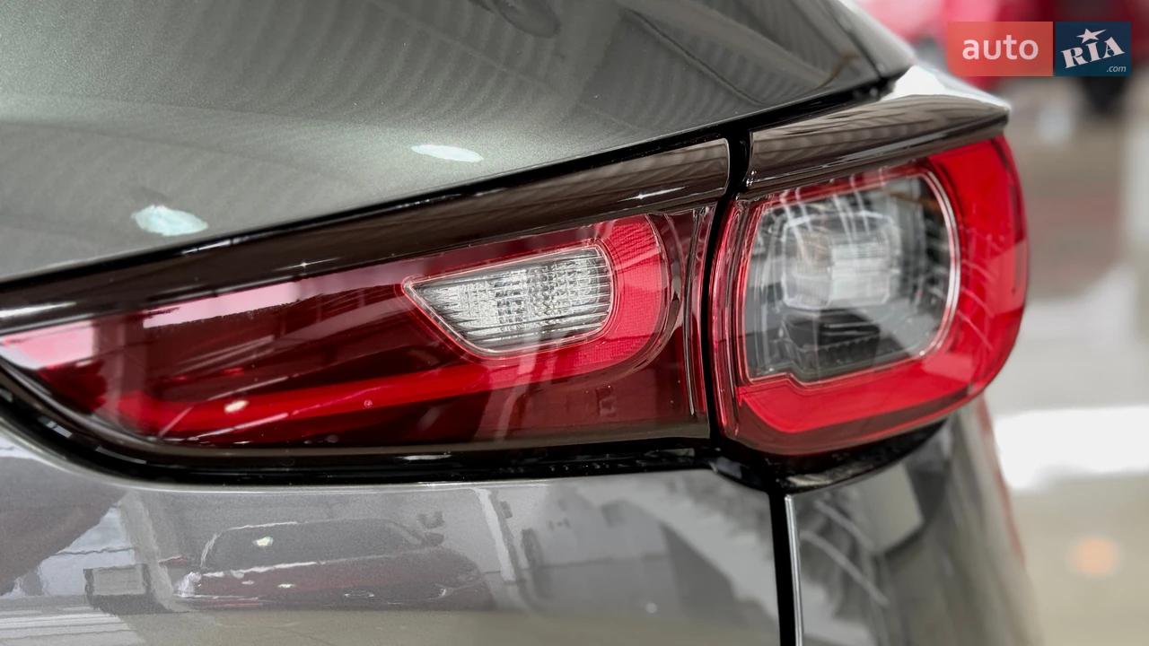 Mazda-11