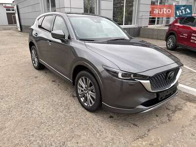 Mazda CX-5 2025 Top