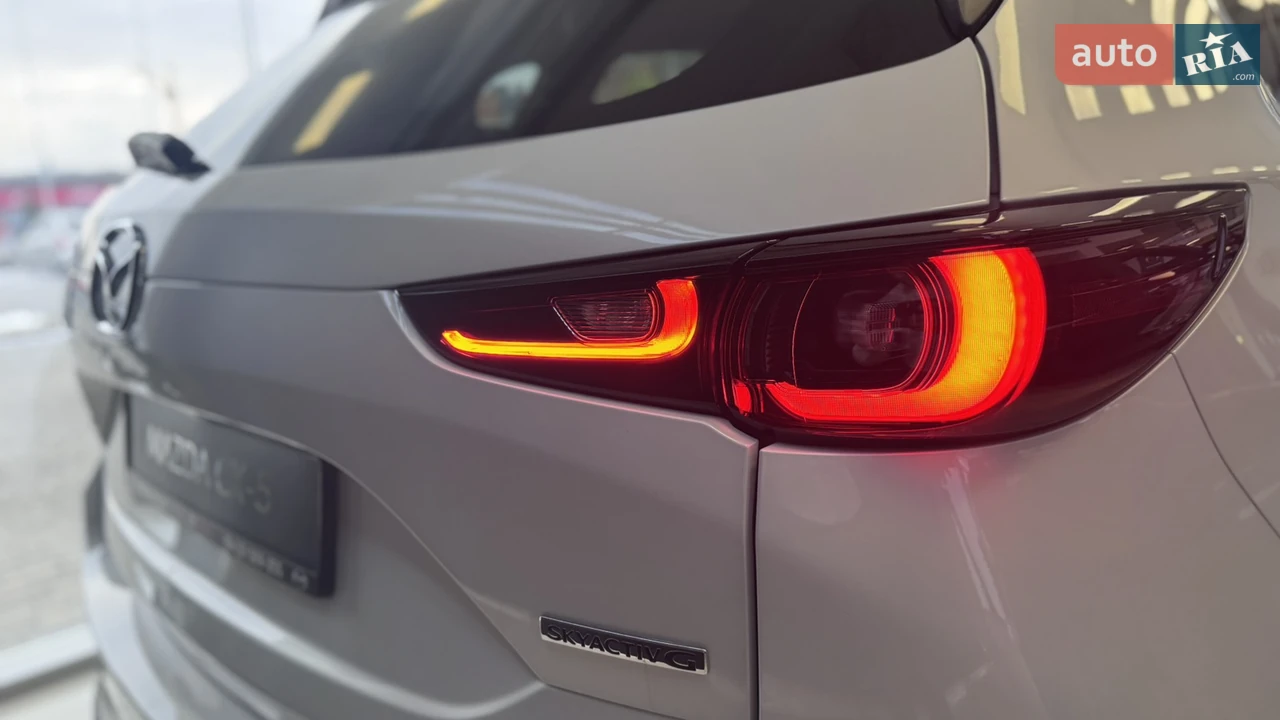 Mazda-10