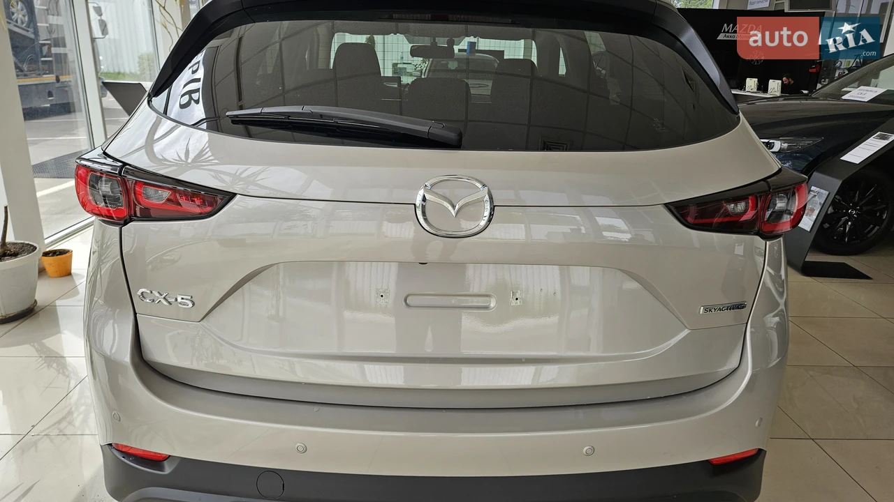 Mazda-8
