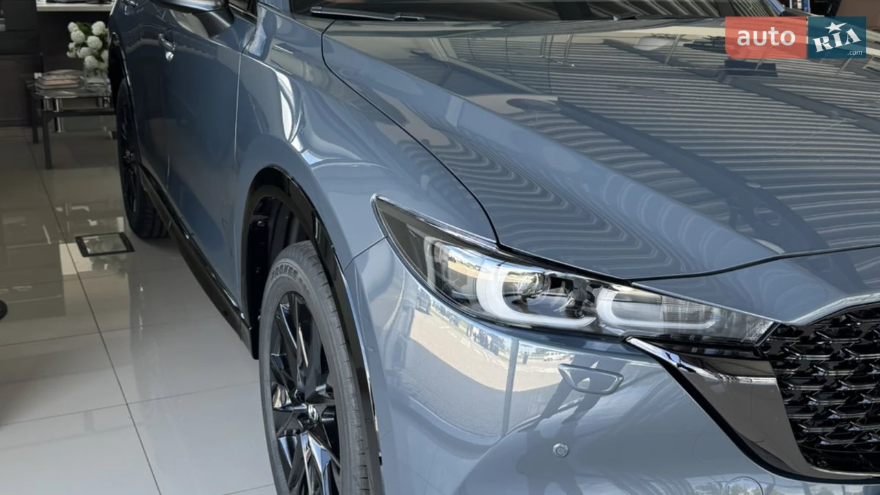 Mazda-8