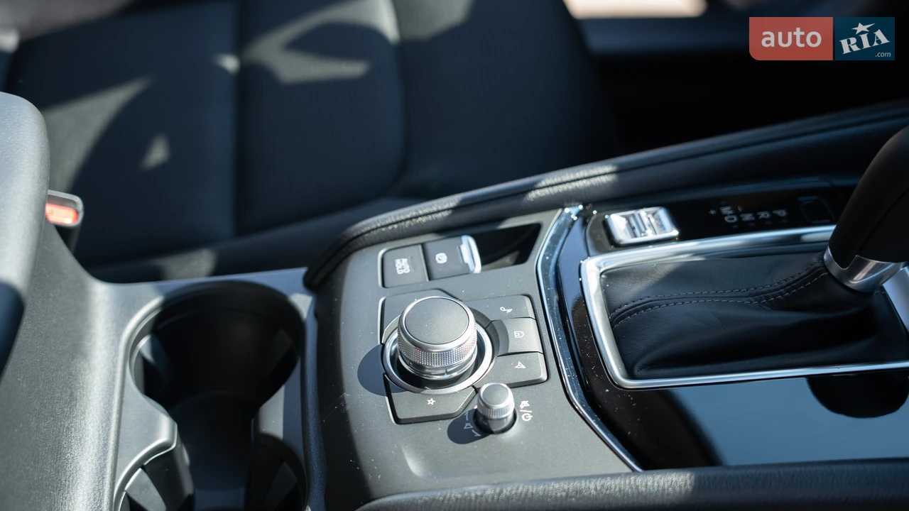 Mazda-15